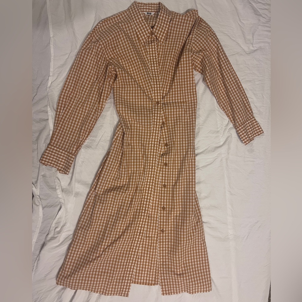 Uniqlo White and Yellow Long Sleeve Buttoned Shirt Dress